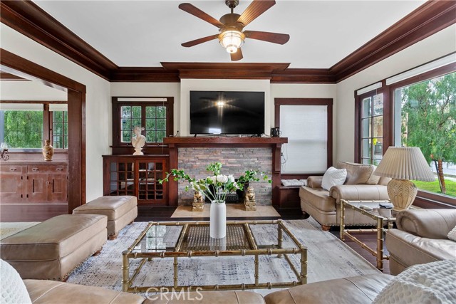 3354 Orange Street, Riverside CA: https://media.crmls.org/medias/0615c065-c5c6-4460-8c87-5c4536105354.jpg