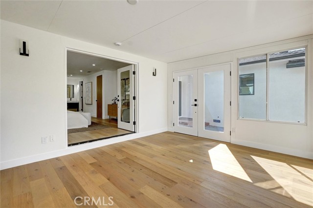 Detail Gallery Image 29 of 49 For 6852 6854 Atoll Avenue, North Hollywood,  CA 91605 - 4 Beds | 4 Baths