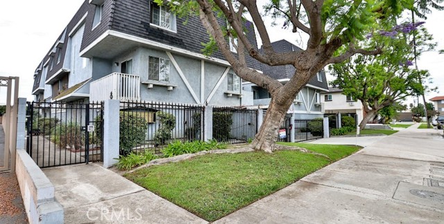 Detail Gallery Image 1 of 1 For 6574 Indiana Ave #7,  Buena Park,  CA 90621 - 2 Beds | 2/1 Baths