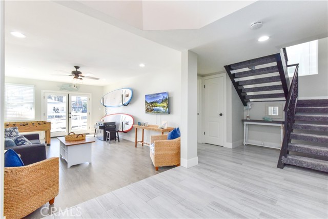 Detail Gallery Image 18 of 75 For 16791 Bayview Dr, Huntington Beach,  CA 92649 - 3 Beds | 3 Baths