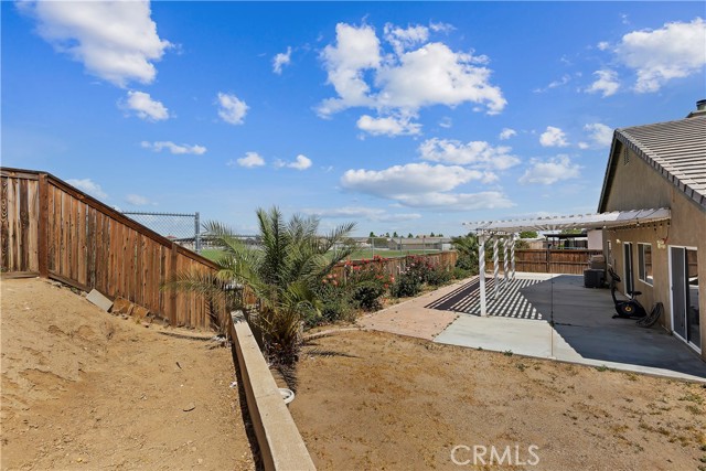 Detail Gallery Image 25 of 27 For 11970 Bryce Ct, Victorville,  CA 92392 - 5 Beds | 2 Baths