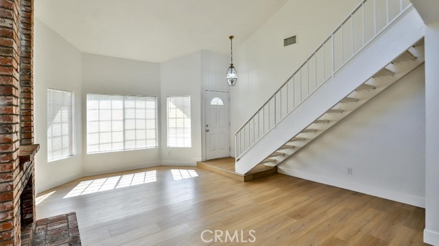 Detail Gallery Image 3 of 21 For 25310 Beantree Ct, Moreno Valley,  CA 92551 - 4 Beds | 2/1 Baths