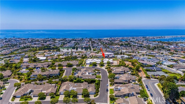 21 Beachcomber Drive, Corona del Mar CA: https://media.crmls.org/medias/061a3e2d-d520-4179-8720-d6b3b938ebe8.jpg