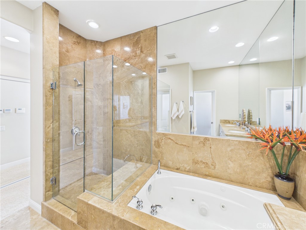 MLS #OC26138330 image #18