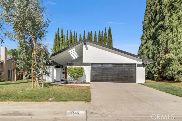 Image 6 of 47 For 4545 Avenida Rio Del Oro