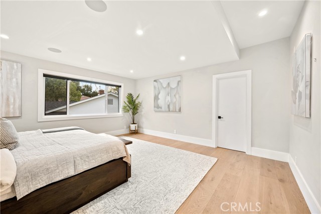 4609 Louise Avenue, Encino CA: https://media.crmls.org/medias/061ac717-26cb-41ae-a525-ca03c68ce5c2.jpg