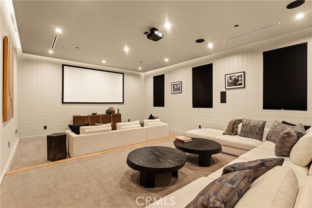 Detail Gallery Image 16 of 41 For 4930 Edgerton Ave, Encino,  CA 91436 - 5 Beds | 5/1 Baths