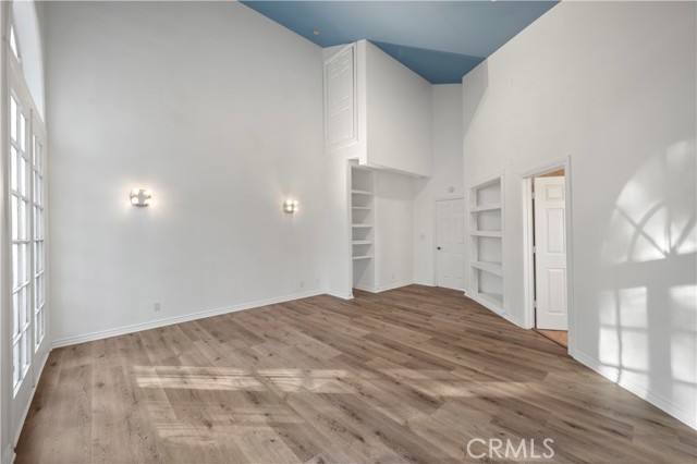 Detail Gallery Image 15 of 26 For 28510 W Driver Ave, Agoura Hills,  CA 91301 - 5 Beds | 4 Baths