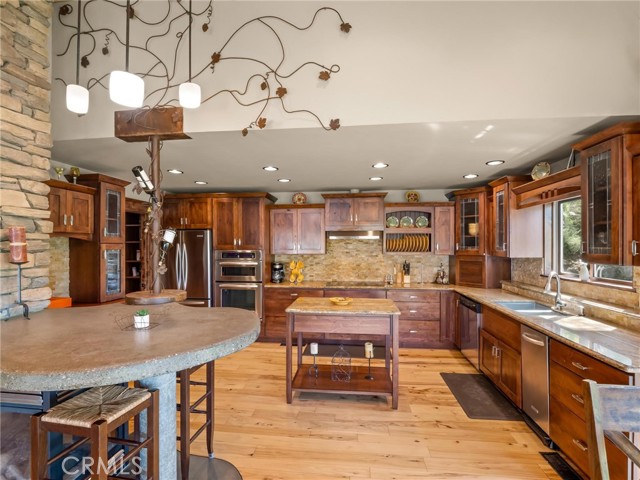 Detail Gallery Image 29 of 75 For 27459 Sky Harbour, Friant,  CA 93626 - 5 Beds | 2/1 Baths