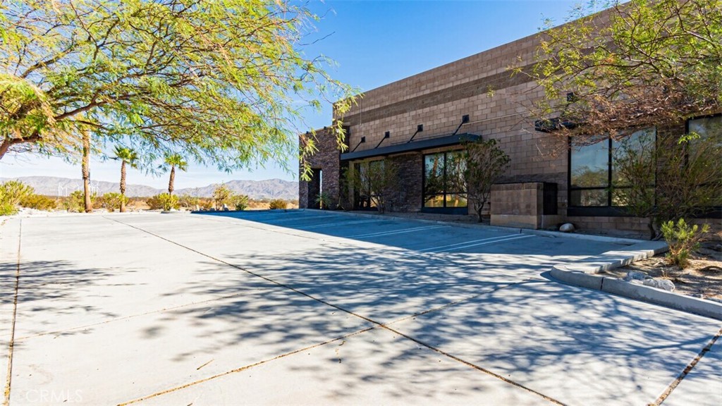 MLS #OC25218219 image #14