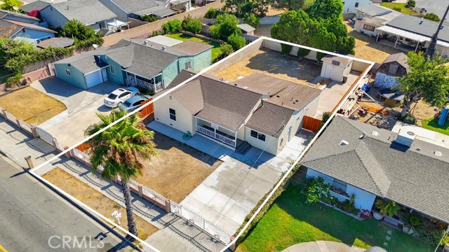 9411 Catawba Avenue, Fontana CA: https://media.crmls.org/medias/061c2f89-1571-4a56-ac9d-6eaa0a6b7745.jpg