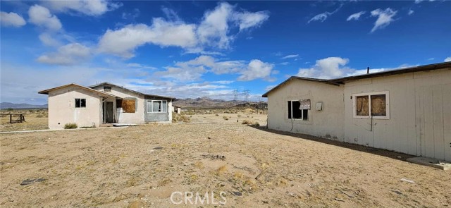 Detail Gallery Image 13 of 34 For 33354 Haynes Rd, Lucerne Valley,  CA 92356 - 4 Beds | 2 Baths