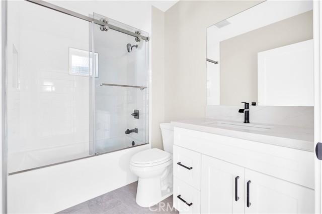 Image 27 of 51 For 5602 Verdura Ave
