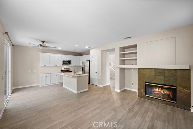 47 Rue Du Chateau, Aliso Viejo CA: https://media.crmls.org/medias/061f1379-31e2-4888-992e-3eaf7f39b155.jpg