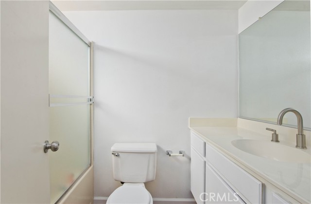 28415 Seco Canyon Road, Saugus CA: https://media.crmls.org/medias/061f8c8e-4fa5-42f8-816d-14dd05f2444f.jpg