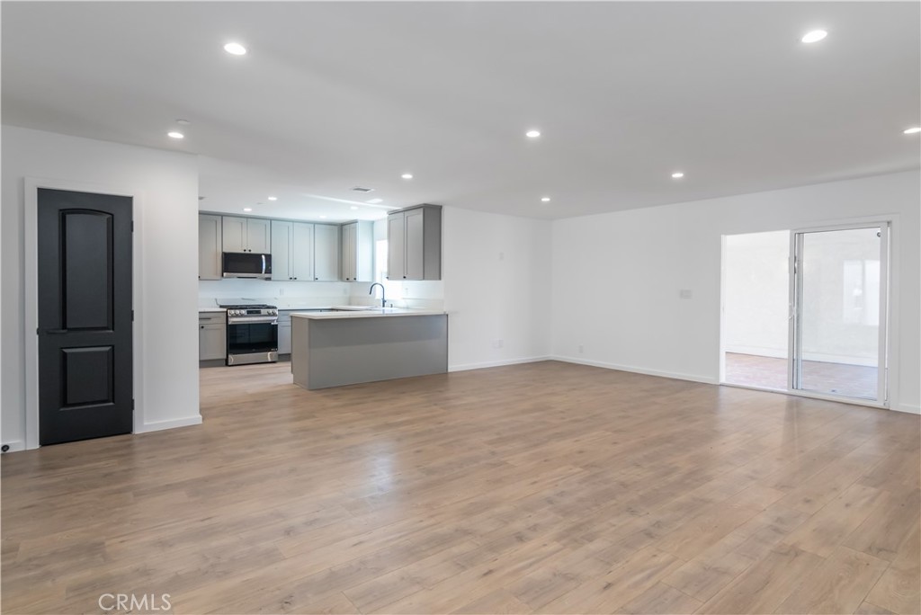 MLS #SR25254532 image #5