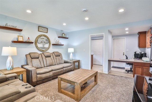 Detail Gallery Image 19 of 50 For 321 Blossom, Brea,  CA 92821 - 5 Beds | 2/1 Baths