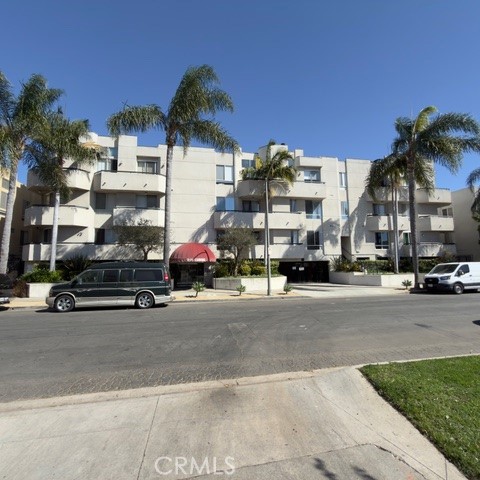 1240 S Corning #108