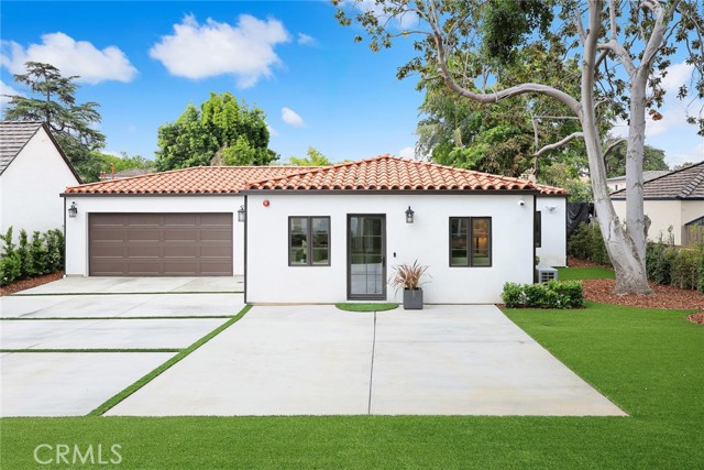 2174 Melville Drive, San Marino CA: https://media.crmls.org/medias/0621819d-312a-4bca-86f7-ed4f100d4ce3.jpg