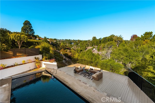 Detail Gallery Image 24 of 41 For 26633 Academy, Palos Verdes Peninsula,  CA 90274 - 5 Beds | 3 Baths