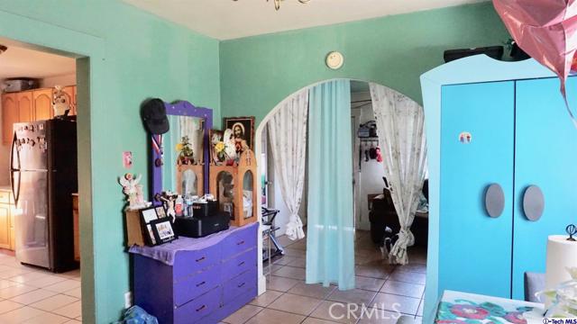 505 Lorena Street, East Los Angeles, California 90063, 2 Bedrooms Bedrooms, ,2 BathroomsBathrooms,Single Family Residence,For Sale,Lorena,320005442