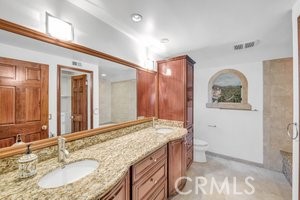 25152 Mammoth Circle, Lake Forest CA: https://media.crmls.org/medias/062312b5-ecca-4a83-bb57-381773ec8f29.jpg