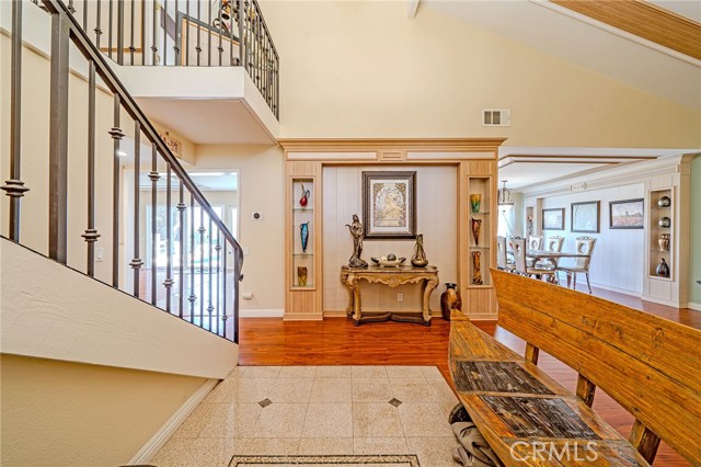 Detail Gallery Image 18 of 51 For 1520 via Los Coyotes, La Habra,  CA 90631 - 5 Beds | 3 Baths