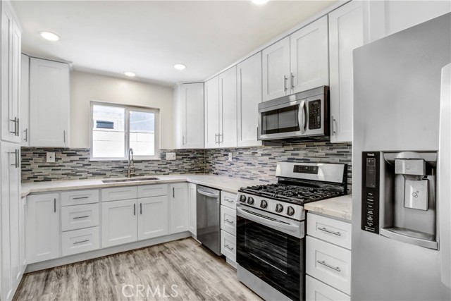 Detail Gallery Image 11 of 32 For 1728 N Del Norte Ave, Ontario,  CA 91764 - 4 Beds | 2 Baths