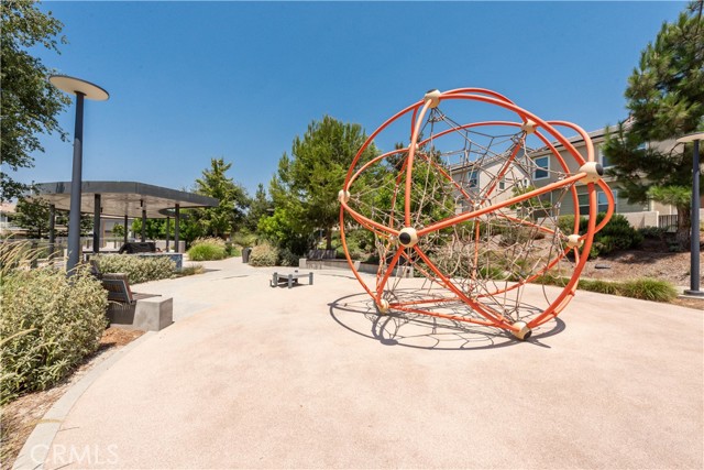 Detail Gallery Image 38 of 46 For 363 Proctor, Irvine,  CA 92618 - 4 Beds | 3/1 Baths