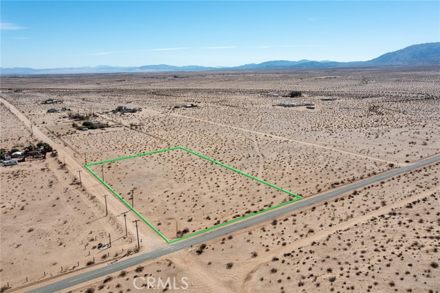 4300 Bagdad Highway, Twentynine Palms, California 92277, ,Land,For Sale,4300 Bagdad Highway,CRJT23024034