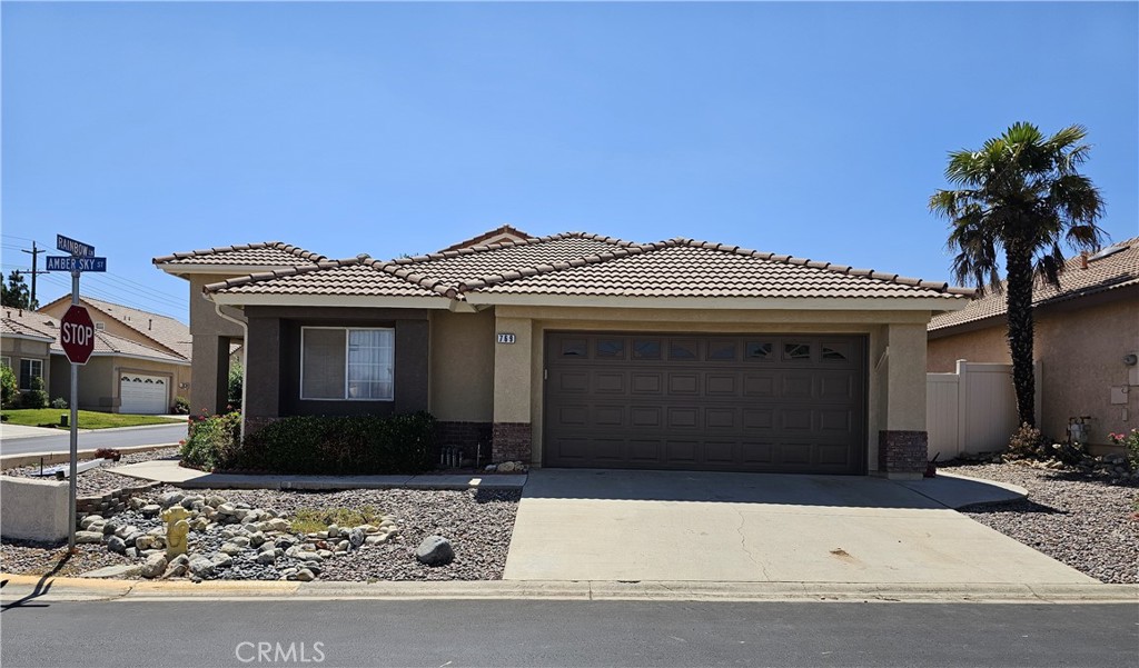 769 Amber Sky Street
