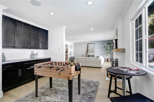 5237 Melvin Avenue, Tarzana CA: https://media.crmls.org/medias/0624f67d-a614-4f40-bc92-ac0f06957490.jpg