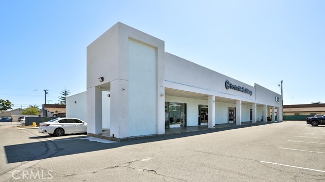 Image 3 of 16 For 12372 Garden Grove Boulevard
