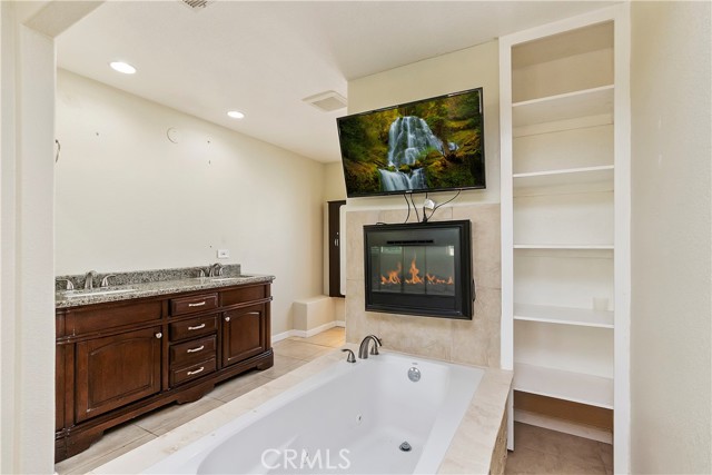 Detail Gallery Image 19 of 28 For 35197 Sunshine Dr, Thousand Palms,  CA 92276 - 2 Beds | 2 Baths