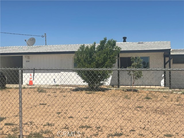 Detail Gallery Image 1 of 15 For 11252 Cactus Rd, Adelanto,  CA 92301 - 2 Beds | 1 Baths