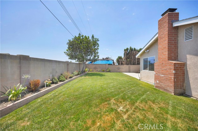 4382 Marion Avenue, Cypress CA: https://media.crmls.org/medias/0626ee3d-f5ee-4464-992a-548c17be095c.jpg
