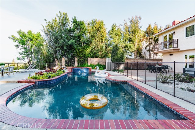 Detail Gallery Image 32 of 36 For 21793 Planewood Dr, Woodland Hills,  CA 91364 - 4 Beds | 3/1 Baths