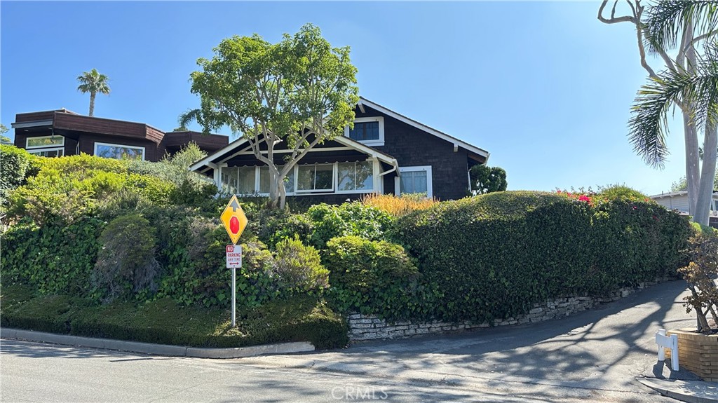 625 High Dr