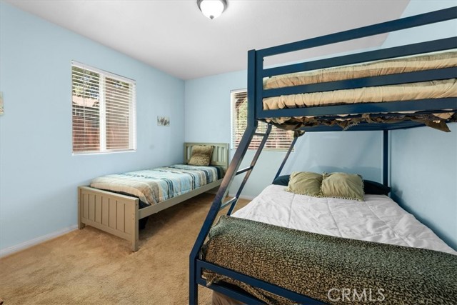 Detail Gallery Image 14 of 30 For 39965 Hillcrest, Big Bear Lake,  CA 92315 - 4 Beds | 2 Baths