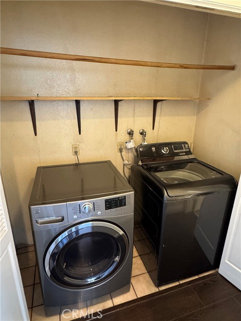 Detail Gallery Image 19 of 26 For 22911 Plainview, Lake Forest,  CA 92630 - 4 Beds | 2/1 Baths