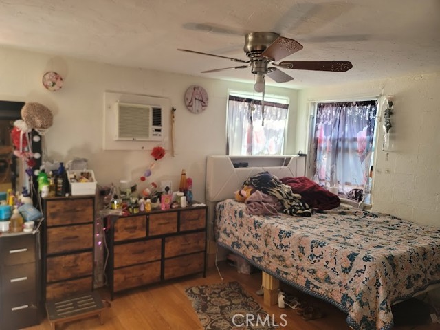 Detail Gallery Image 5 of 9 For 66194 1st, Desert Hot Springs,  CA 92240 - 3 Beds | 1 Baths