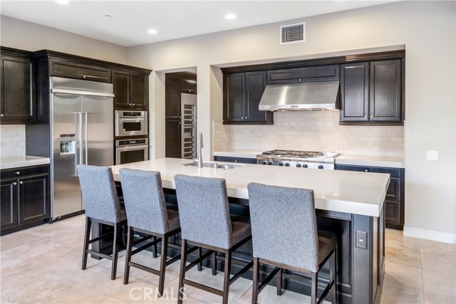 062a307f E5f5 469d A9eb 9d74a94b4953