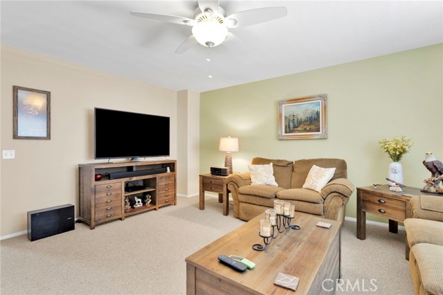 Detail Gallery Image 27 of 55 For 13798 Misty, Victorville,  CA 92392 - 5 Beds | 4 Baths