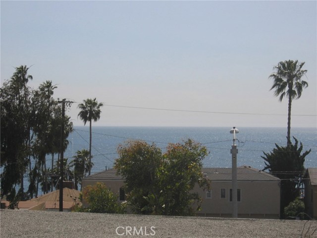 Detail Gallery Image 5 of 18 For 353 Cedar Way #B,  Laguna Beach,  CA 92651 - 1 Beds | 1 Baths