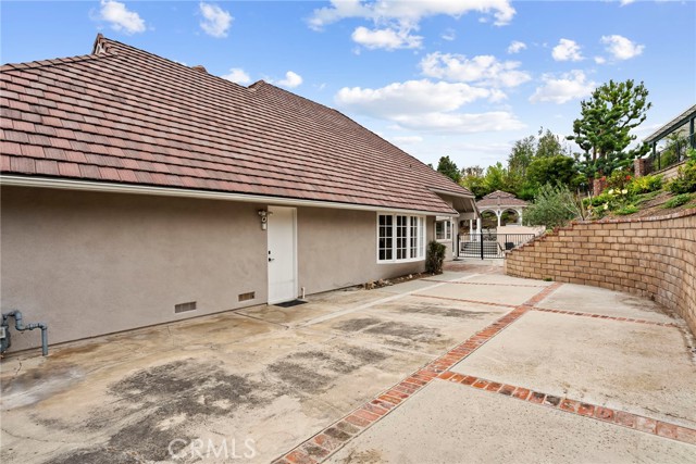 19021 Canyon Drive, Villa Park CA: https://media.crmls.org/medias/062b5d25-b303-40d0-9643-dded6b646529.jpg