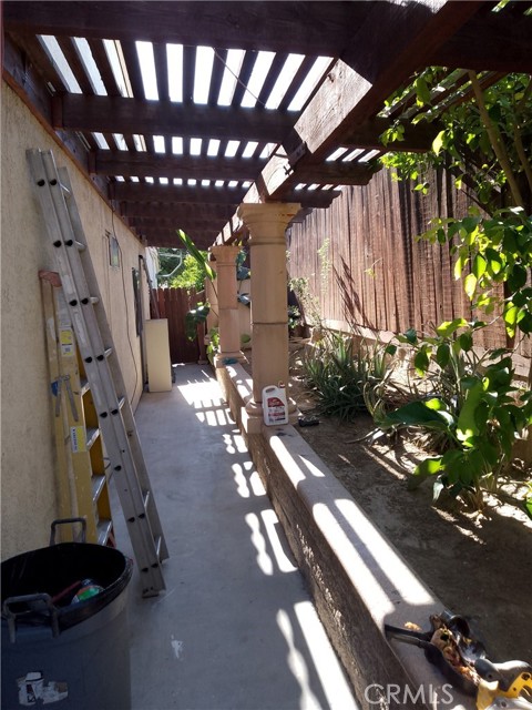 Detail Gallery Image 20 of 35 For 11439 Privet Ct, Fontana,  CA 92337 - 5 Beds | 3/1 Baths