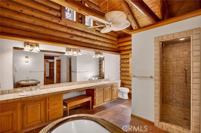 Detail Gallery Image 12 of 35 For 15756 Fitzgerald Ct, Forest Ranch,  CA 95942 - 2 Beds | 3 Baths