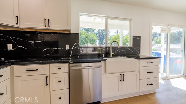 Detail Gallery Image 6 of 45 For 7516 San Juan, Riverside,  CA 92504 - 3 Beds | 1 Baths