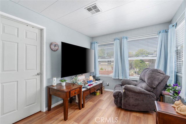 Detail Gallery Image 12 of 30 For 1001 W Lambert Rd #324, La Habra,  CA 90631 - 3 Beds | 2 Baths