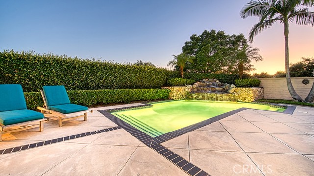 12 Eisenhower Lane, Coto de Caza CA: https://media.crmls.org/medias/062d1c8d-fb91-45d2-a09e-d3f5b2ae8b82.jpg